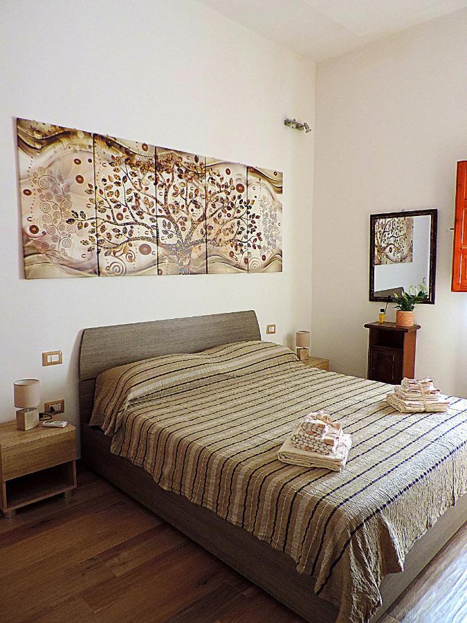 Sa Fabbrica De Sant'Anna Bed & Breakfast Cagliari Ngoại thất bức ảnh